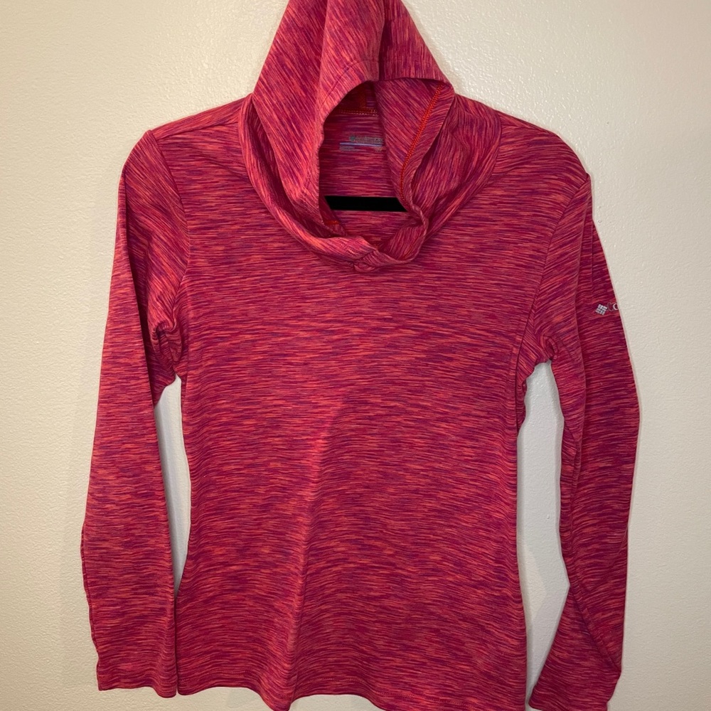 Columbia Hooded Long Sleeve